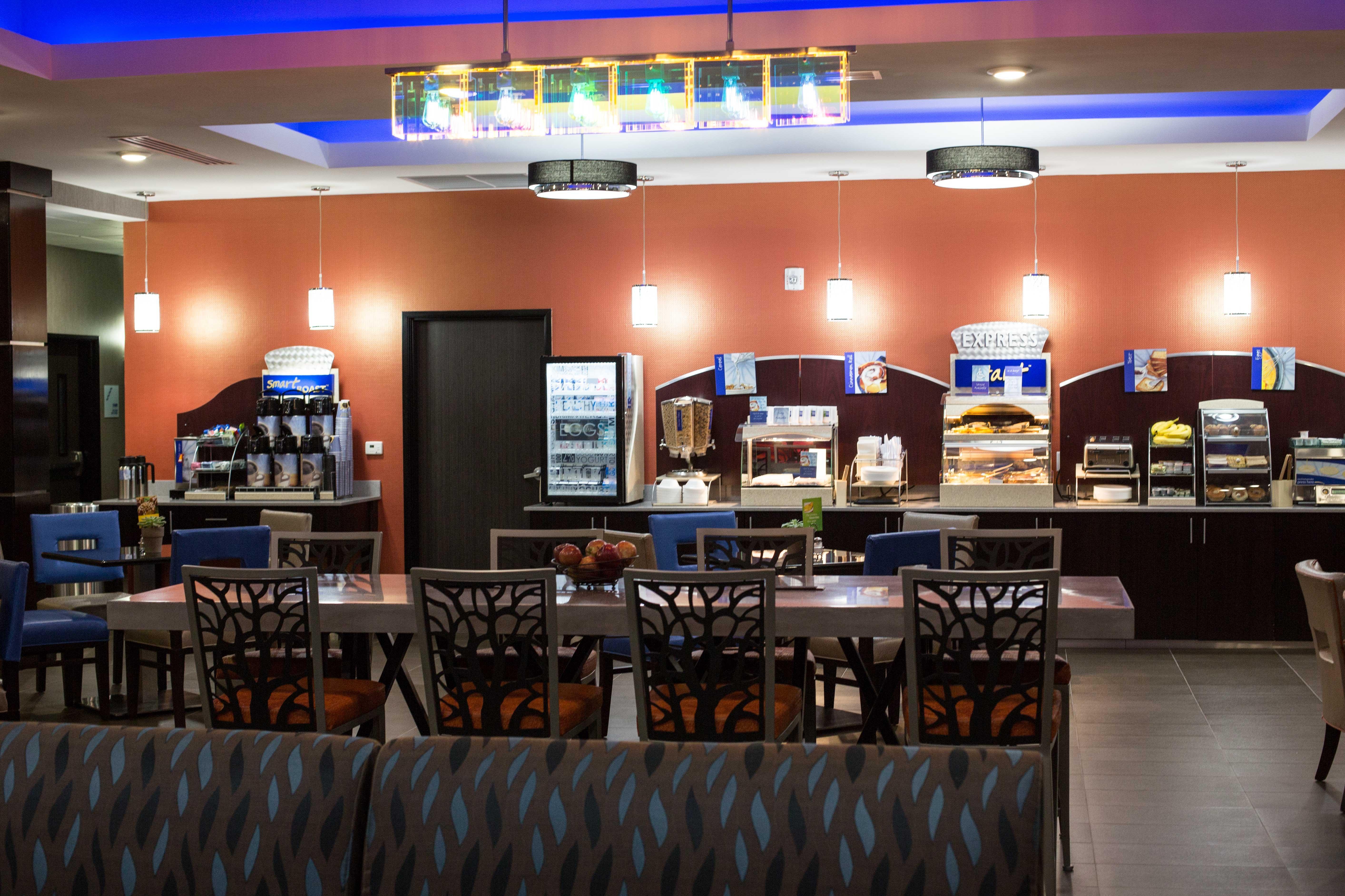 Holiday Inn Express & Suites Oklahoma City Southeast By Ihg Экстерьер фото