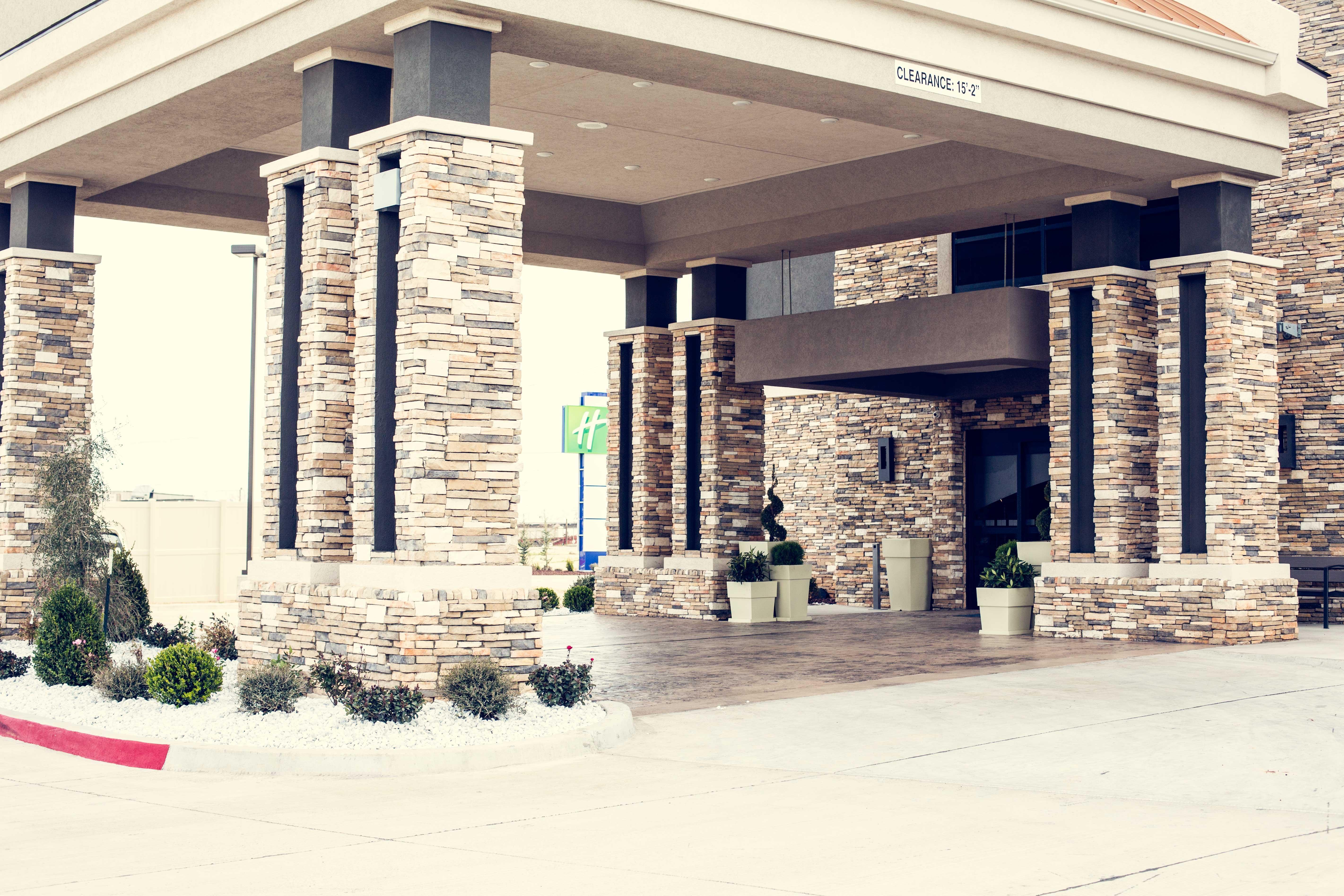 Holiday Inn Express & Suites Oklahoma City Southeast By Ihg Экстерьер фото