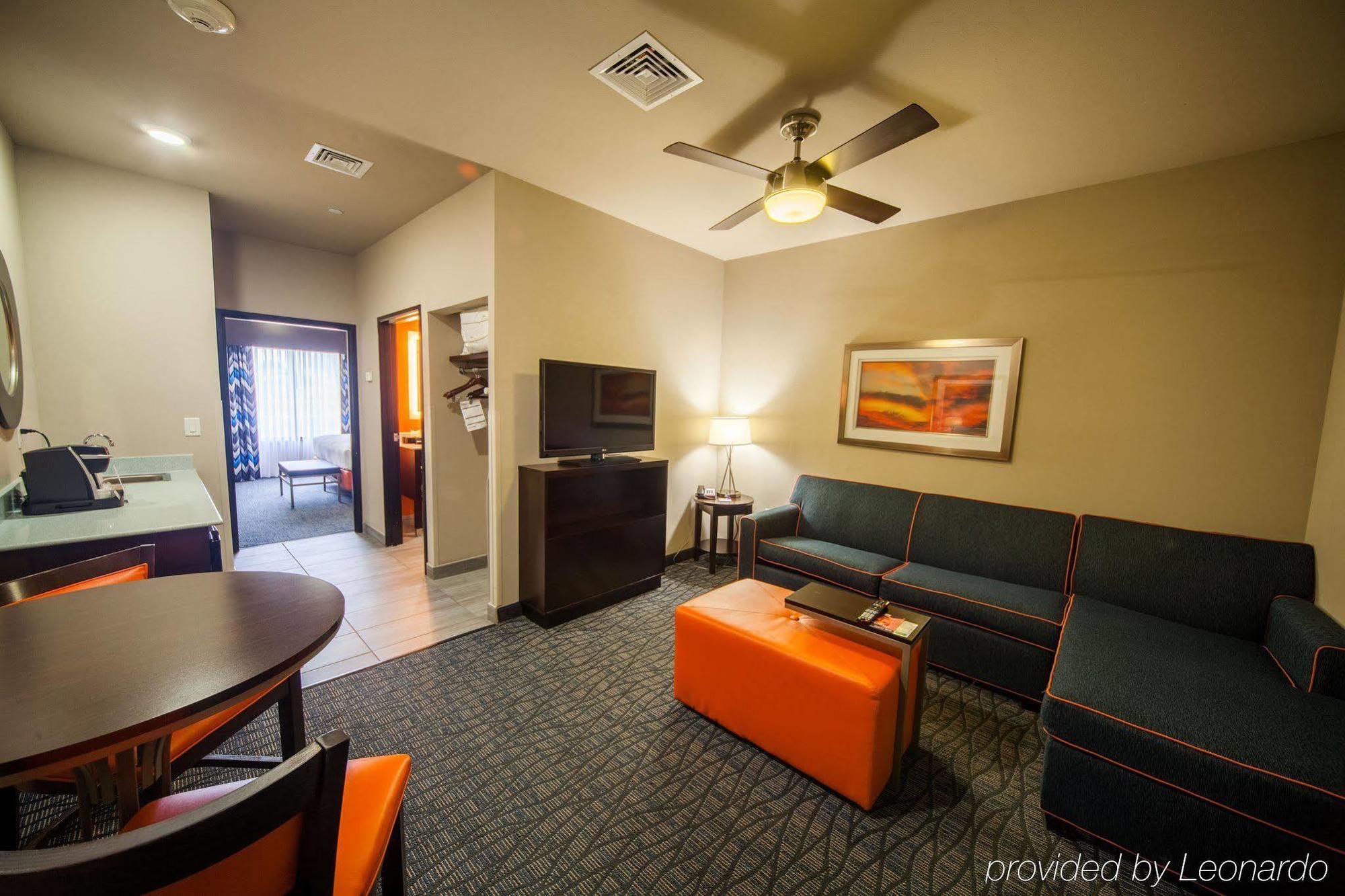Holiday Inn Express & Suites Oklahoma City Southeast By Ihg Экстерьер фото